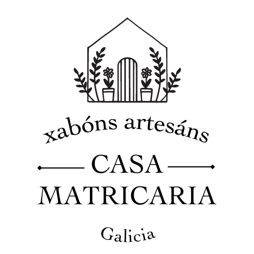 Logo casa Matricaria blanco